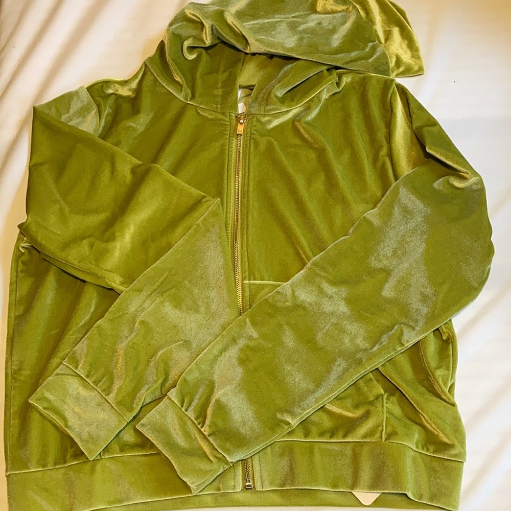 Fabletics Donna Velour Hoodie Vanessa Hudgens Line